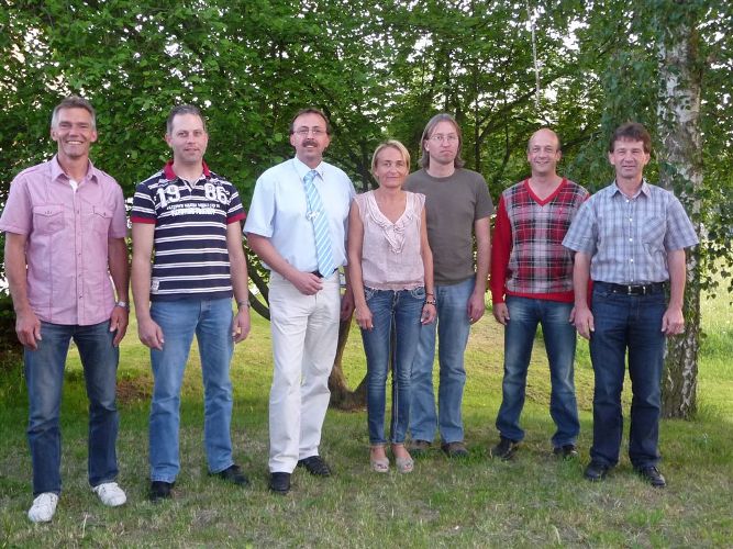 Obermeisterin Esther Hummel (Mitte) mit Heiko Knüttel (von links), Klaus Kleinhens, Uwe Dorn, Rainer Eifert, Jochen Honikel und Norbert Schum.