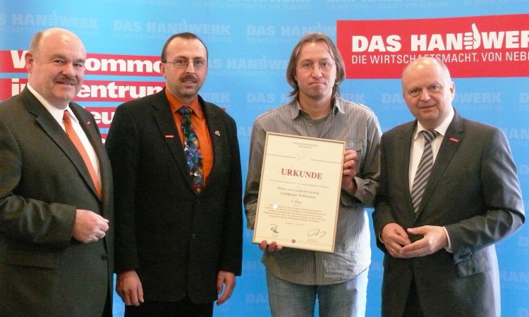 von links: Präsident Klaus Repp, Obermeister Uwe Dorn, stv. Obermeister Rainer Eifert, Hauptgeschäftsführer Harald Brandes
